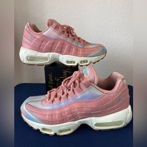 Nike Air Max 95 SE “Red Stardust” 918413-600 Women’s Size 7.5 Sneakers Pink